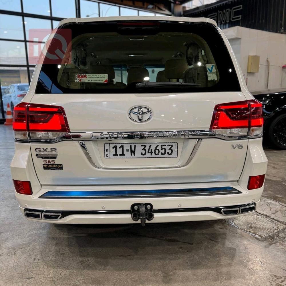 تويوتا لاندكروزر